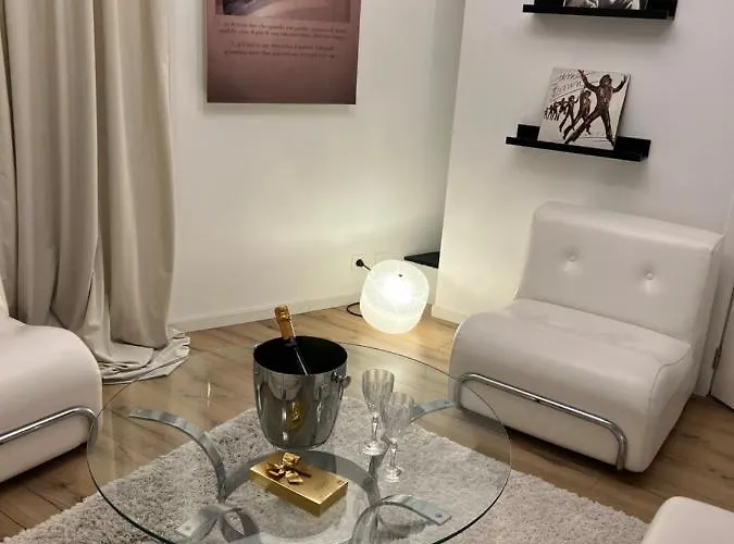 Au Look Design Apartmán *